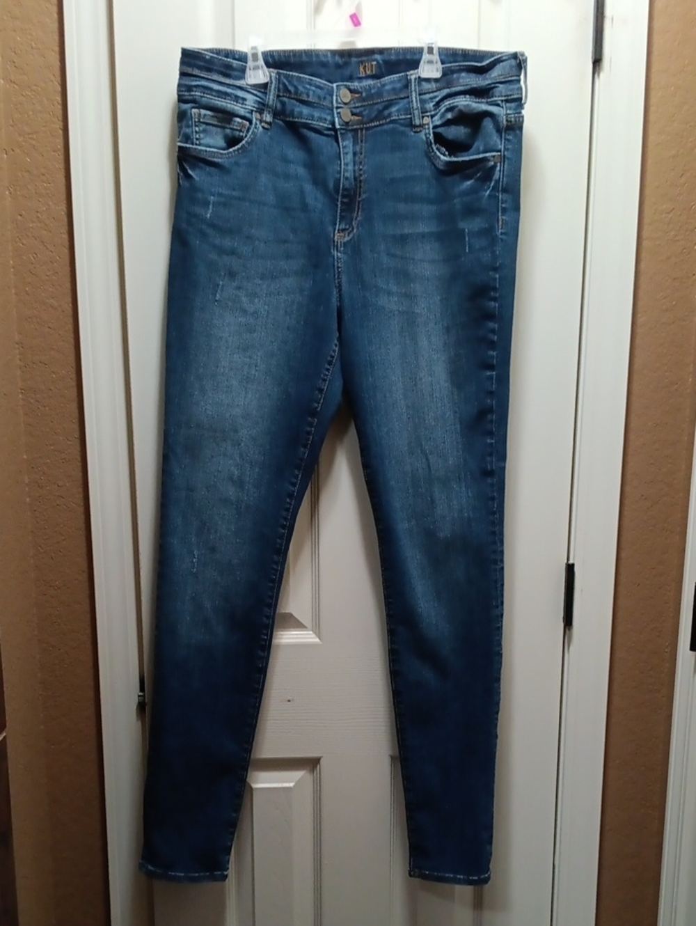 Kut from the Kloth Medium Blue Skinny Jeans